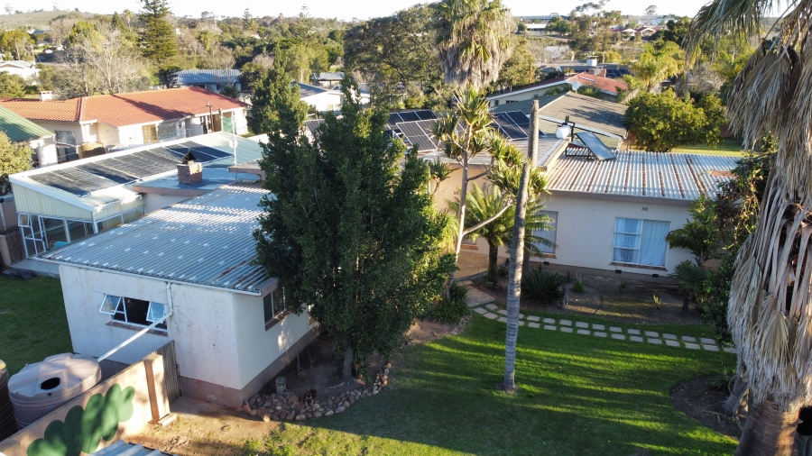 5 Bedroom Property for Sale in Riversdale Western Cape
